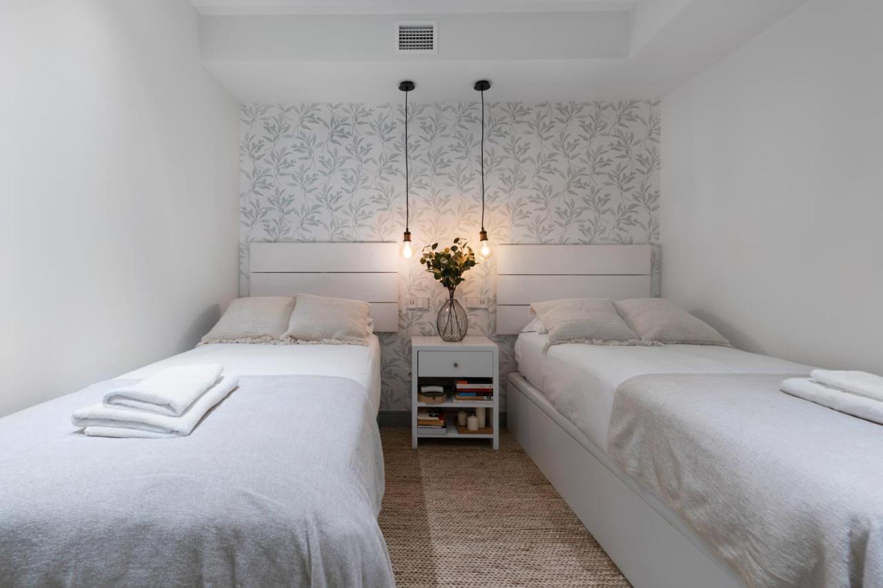2 Bedrooms 1 Bathroom Furnished - Justicia - Executive Style - Mintystay Madrid Eksteriør billede