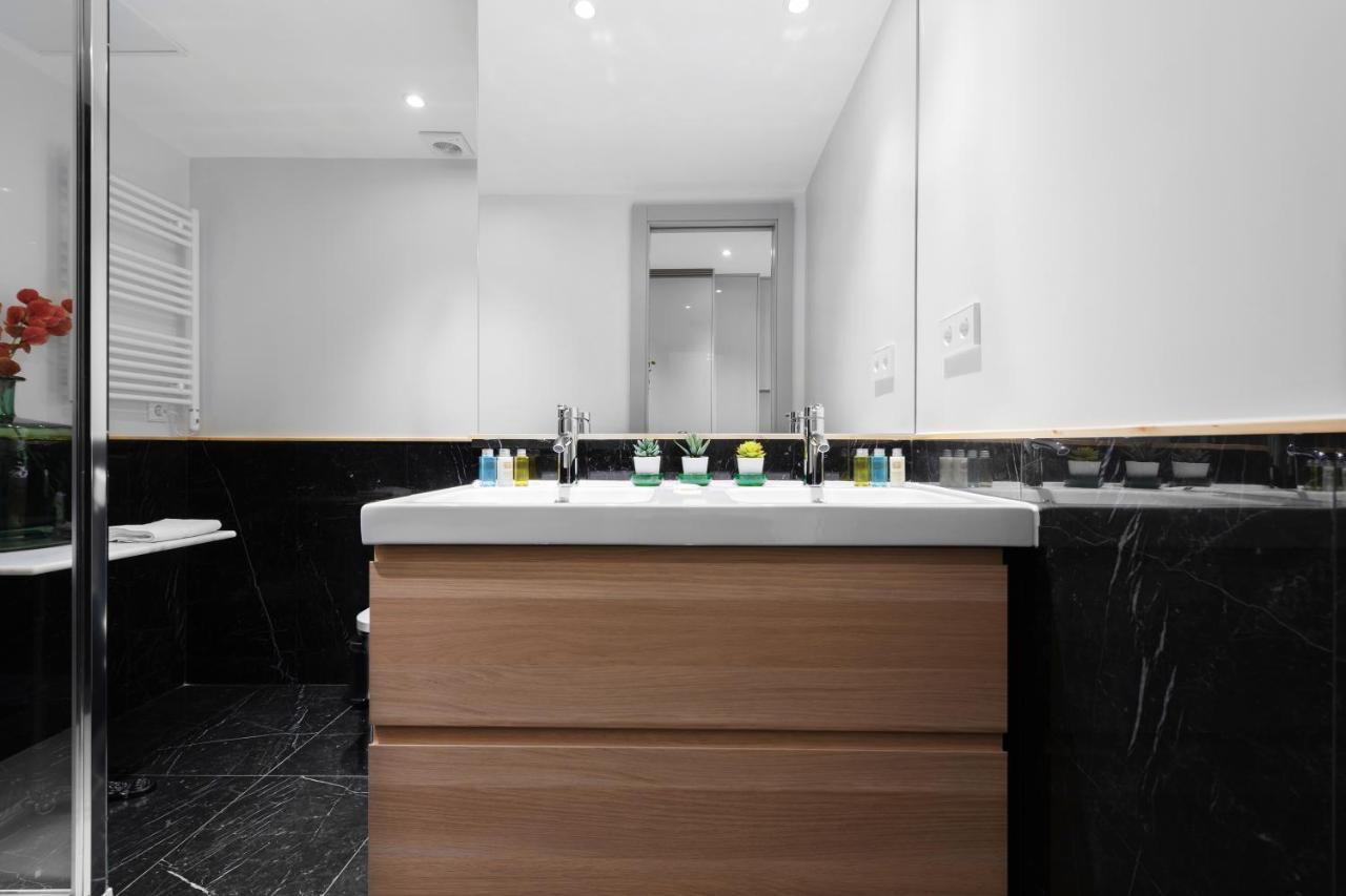 2 Bedrooms 1 Bathroom Furnished - Justicia - Executive Style - Mintystay Madrid Eksteriør billede