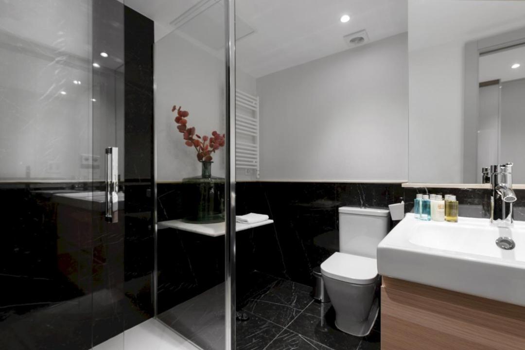 2 Bedrooms 1 Bathroom Furnished - Justicia - Executive Style - Mintystay Madrid Eksteriør billede